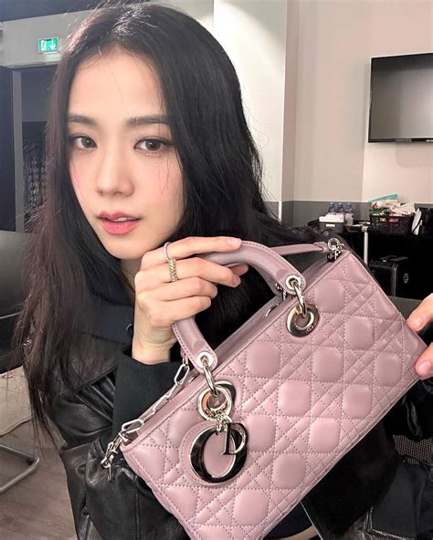 how much dior pay jisoo|jisoo dior bag.